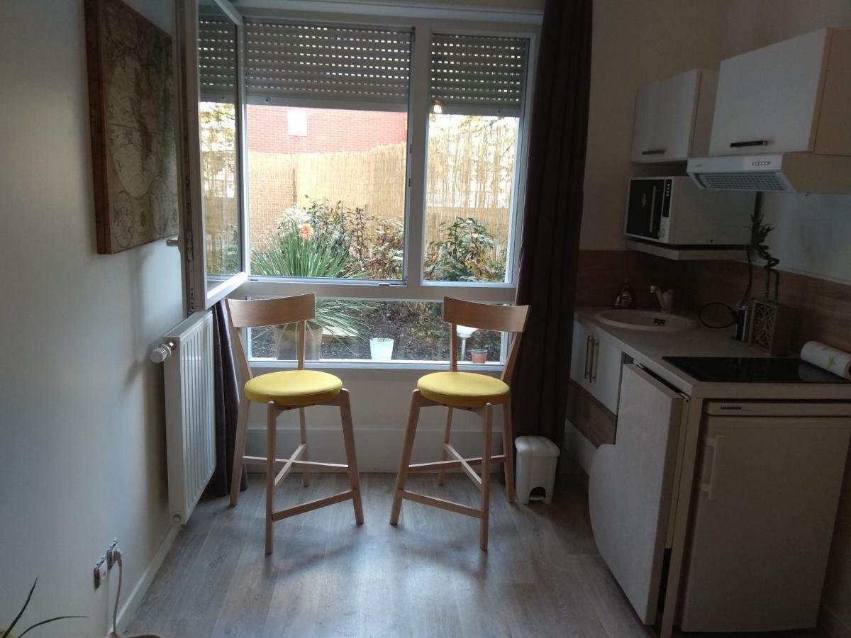 Chic Studio Near Paris Appartement Saint-Denis  Buitenkant foto