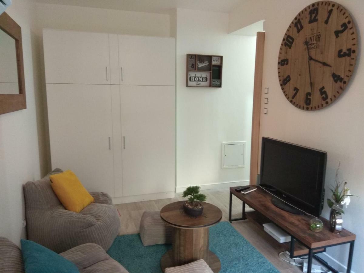 Chic Studio Near Paris Appartement Saint-Denis  Buitenkant foto