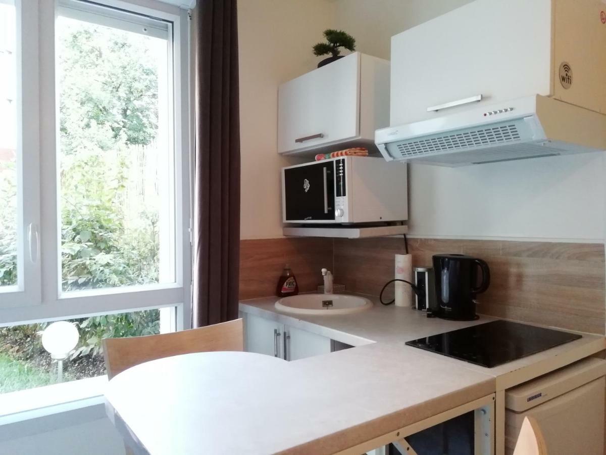 Chic Studio Near Paris Appartement Saint-Denis  Buitenkant foto